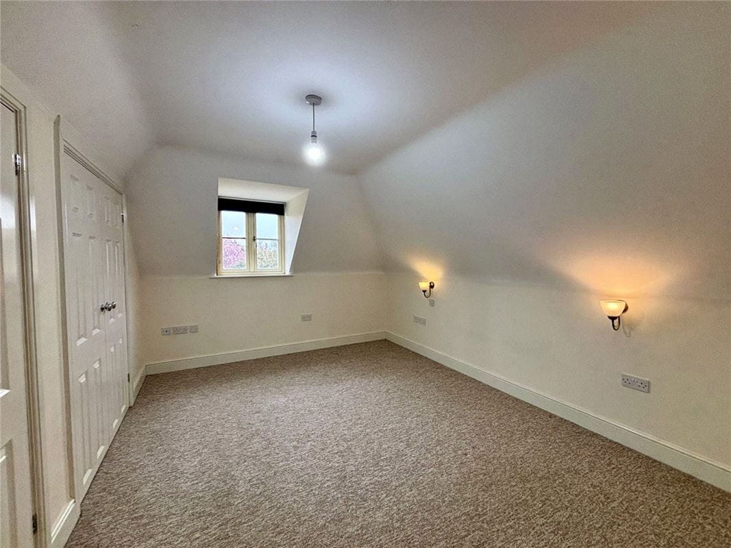 5 bedroom house, High Street, Long Wittenham OX14 - Available