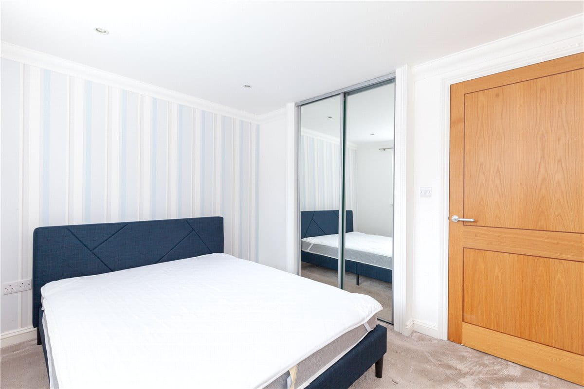 2 bedroom flat, Harbord Road, Oxford OX2 - Available