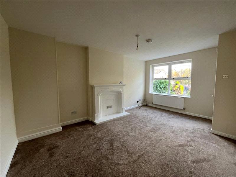 3 bedroom house, Sherbourne Avenue, Bramley S66 - Available
