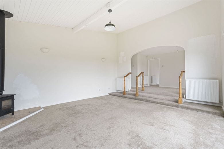 2 bedroom bungalow, Kings Drive, Hopton ST18 - Available