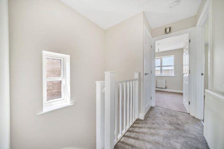 3 bedroom house, Thurgaton Way, Newton DE55 - Available