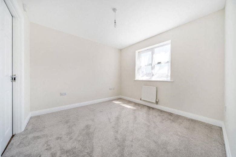 3 bedroom house, Thurgaton Way, Newton DE55 - Available