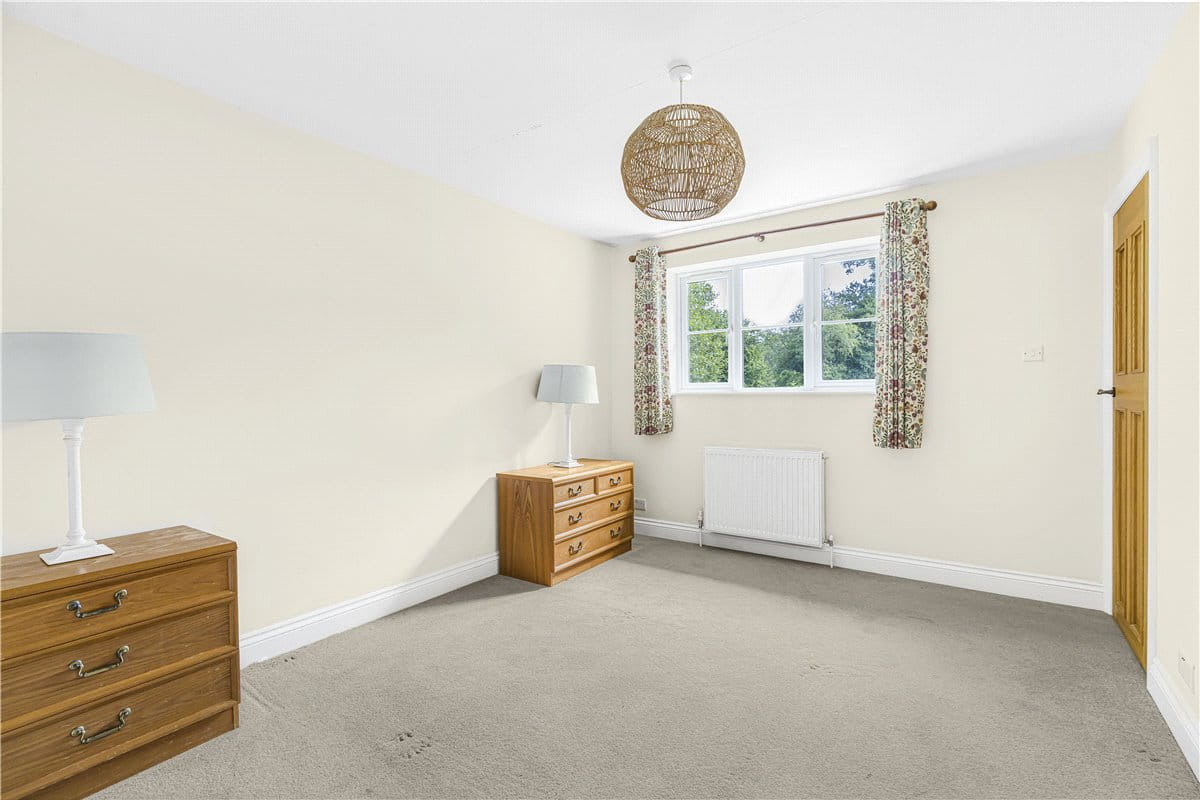 3 bedroom bungalow, Great Hampden, Great Missenden HP16 - Available