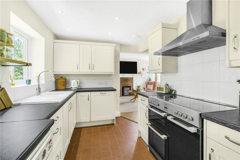 3 bedroom bungalow, Great Hampden, Great Missenden HP16 - Available