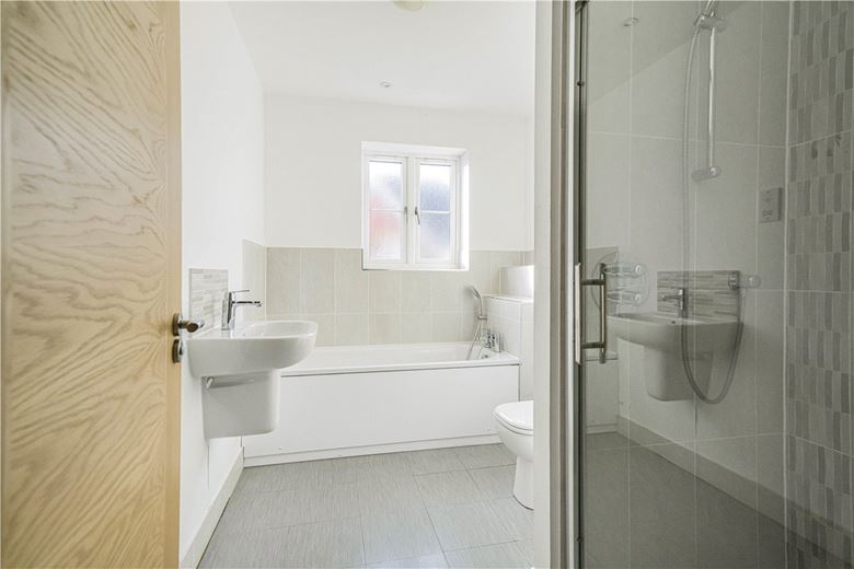 3 bedroom house, The Firs, Grove OX12