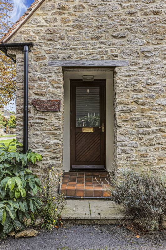 2 bedroom house, Mill Road, Marcham OX13 - Available