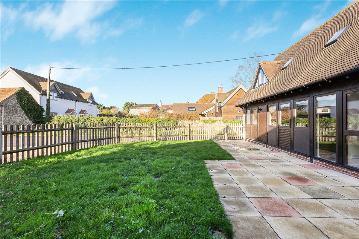 2 bedroom house, Mill Road, Marcham OX13 - Available