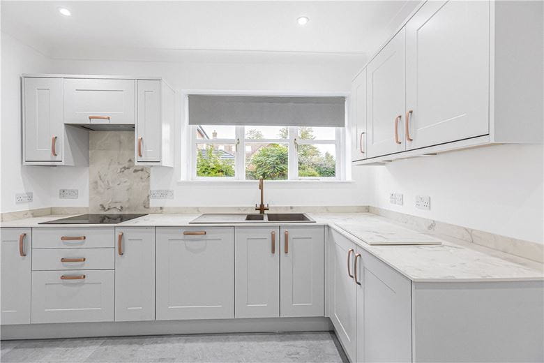 3 bedroom house, Whitehorns Farm Road, Charlton OX12 - Available