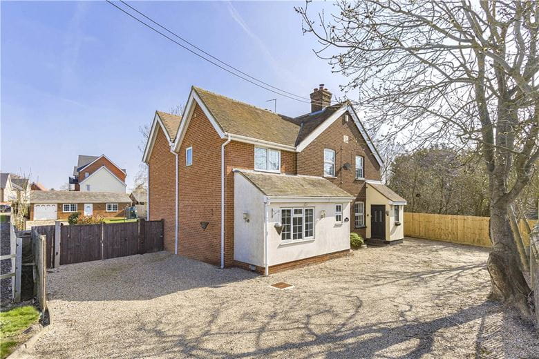 4 bedroom house, Bury Lane, Hatfield Peverel CM3 - Available