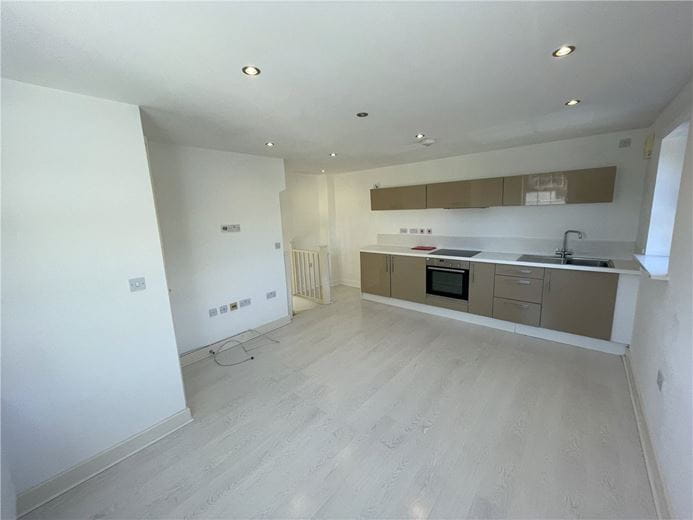 2 bedroom house, Comelybank Drive, Mexborough S64 - Available