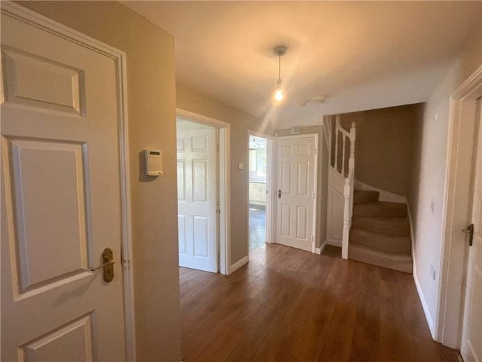 5 bedroom house, Meadowsweet Way, Banbury OX16 - Available