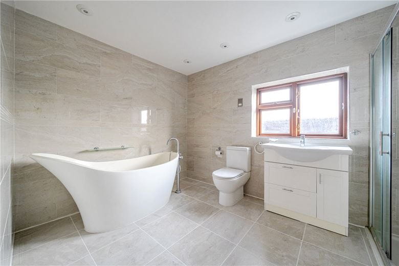 4 bedroom house, Cappers Lane, Lichfield WS14 - Available