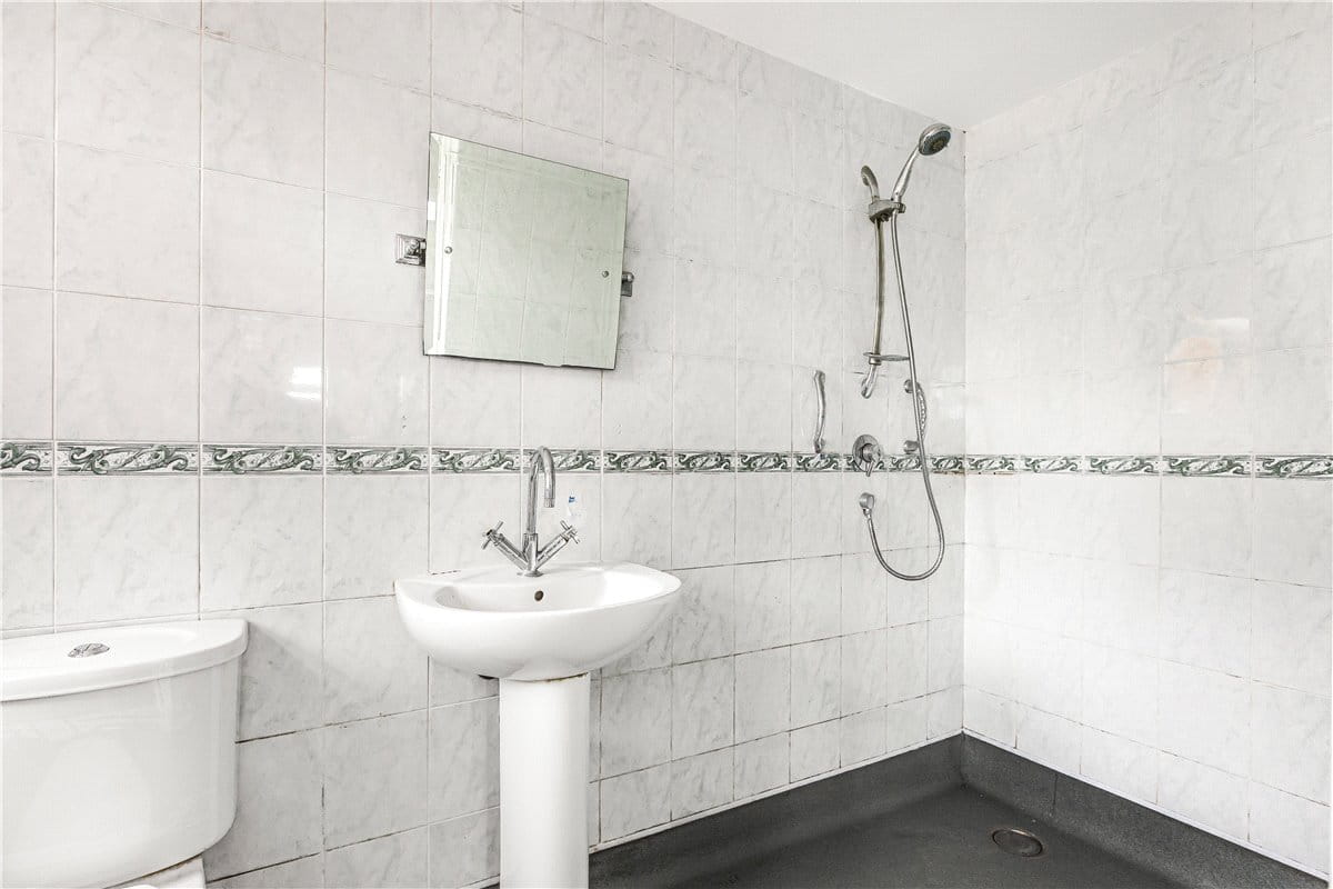 3 bedroom house, Ockendon Road, Upminster RM14 - Let Agreed