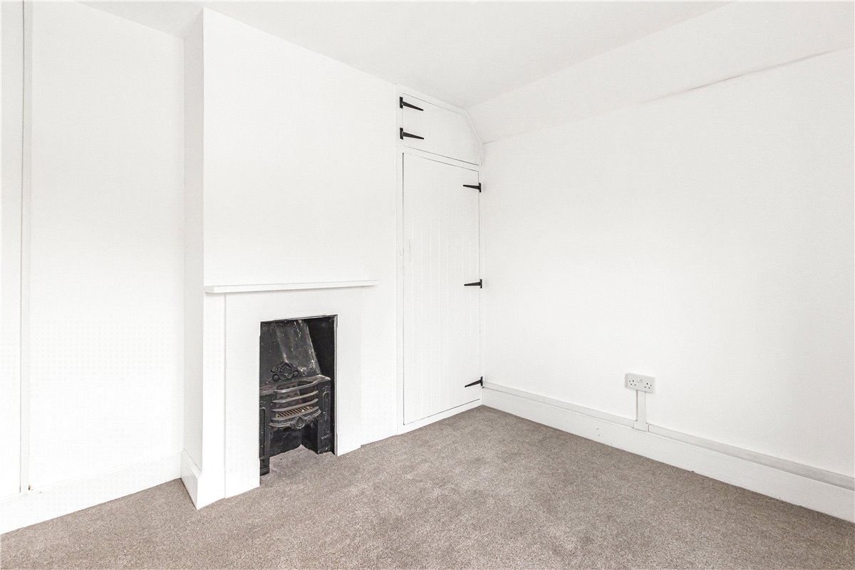 3 bedroom house, Ockendon Road, Upminster RM14 - Let Agreed