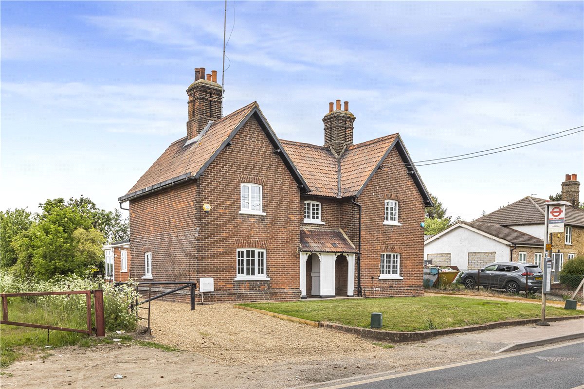 3 bedroom house, Ockendon Road, Upminster RM14 - Let Agreed