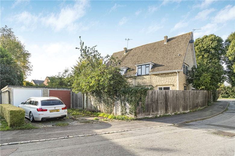 3 bedroom house, Faringdon Road, Southmoor OX13 - Available