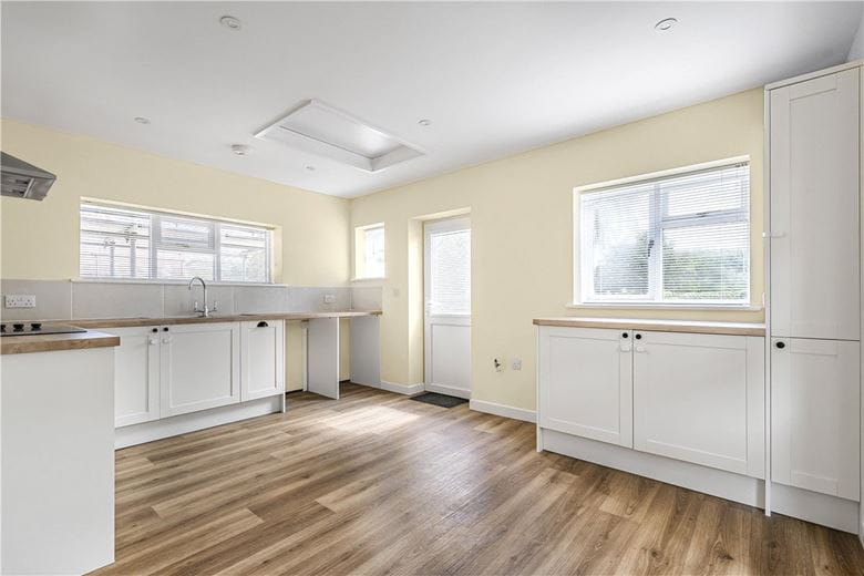 3 bedroom house, Duns Tew Road, Hempton OX15 - Available