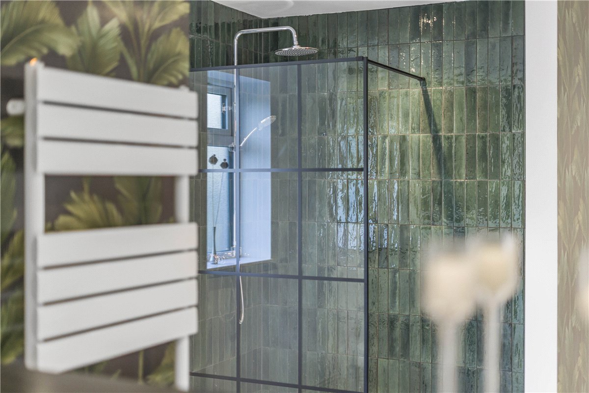 4 bedroom house, New Road, Dinton HP17 - Available