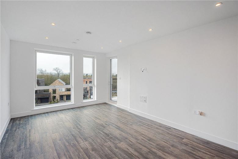 1 bedroom flat, 8 Shillingford House, Munda Way OX2 - Available