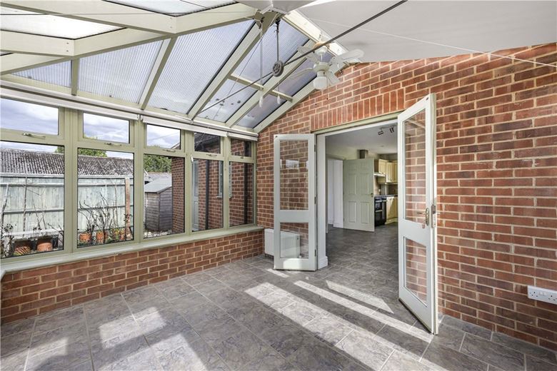 3 bedroom house, Edgeway Road, Marston OX3 - Let Agreed