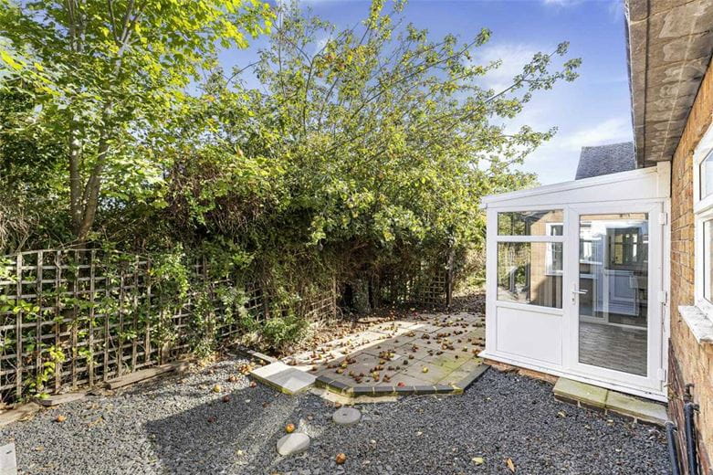 3 bedroom bungalow, Hodgetts Lane, Burton Green CV8 - Available