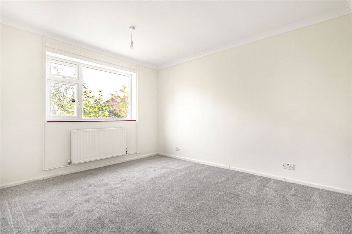 3 bedroom bungalow, Hodgetts Lane, Burton Green CV8 - Available