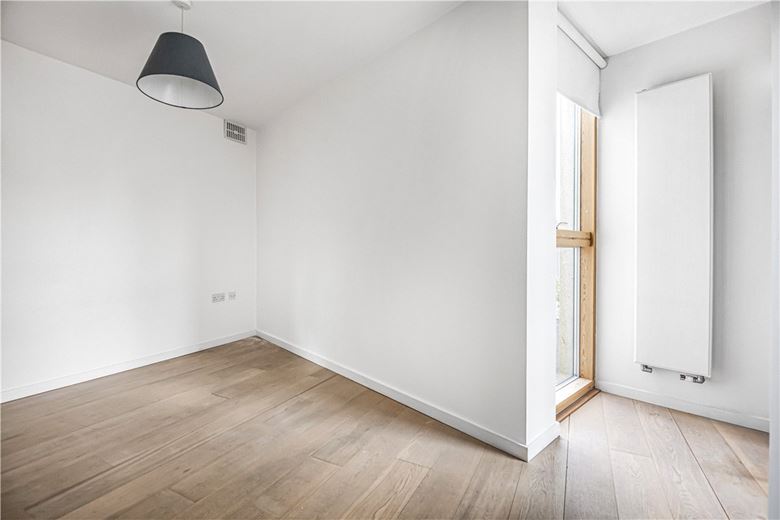 4 bedroom house, Parkway, London NW1 - Available