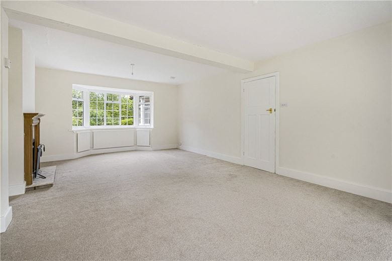 4 bedroom house, Bacombe Lane, Wendover HP22 - Available