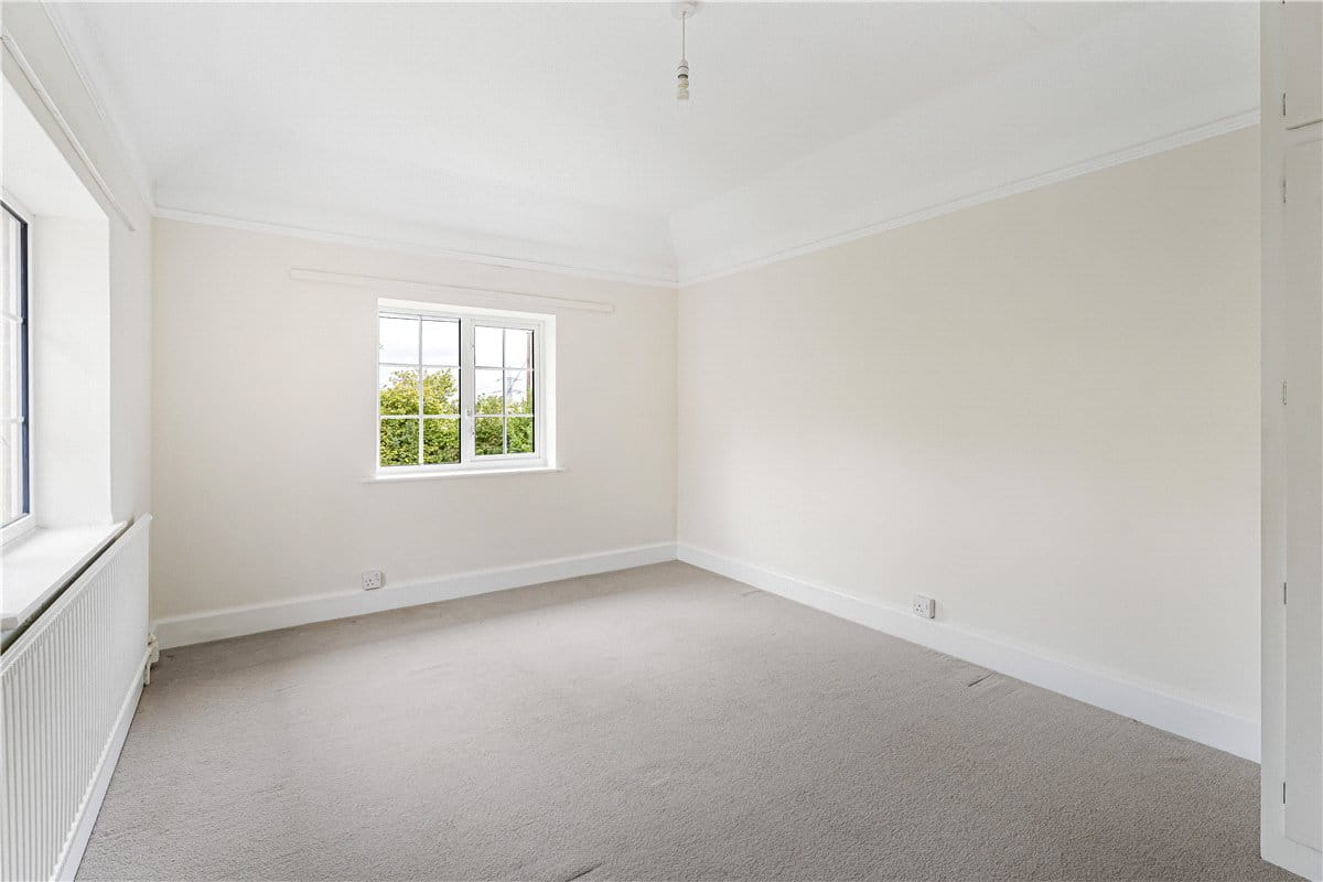 4 bedroom house, Bacombe Lane, Wendover HP22 - Available