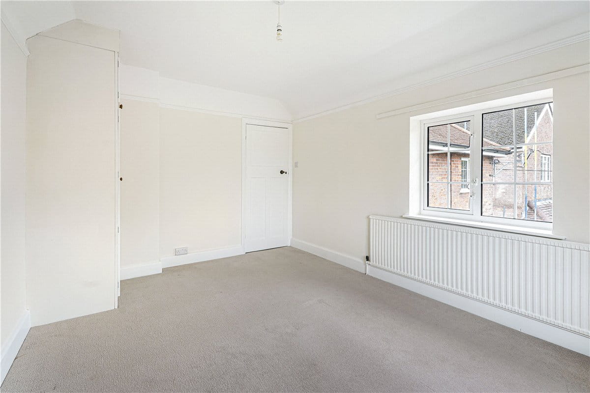 4 bedroom house, Bacombe Lane, Wendover HP22 - Available