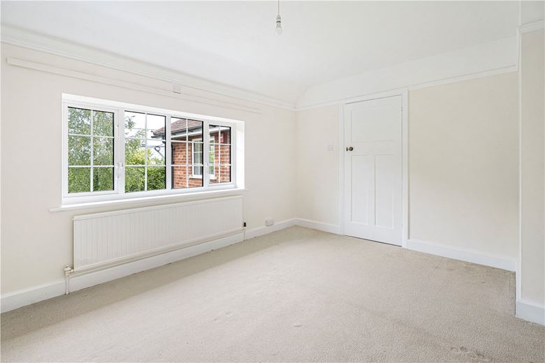 4 bedroom house, Bacombe Lane, Wendover HP22 - Available