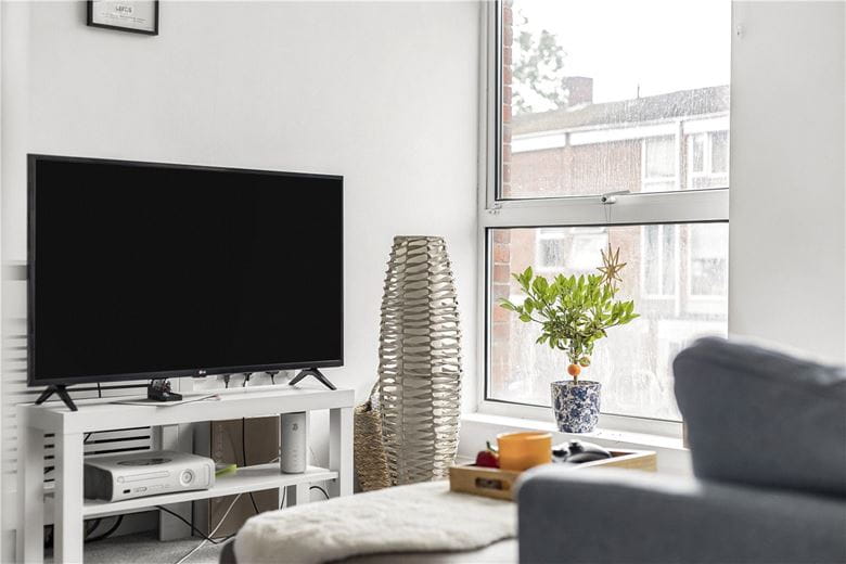 2 bedroom flat, Harefields, Oxford OX2 - Let Agreed