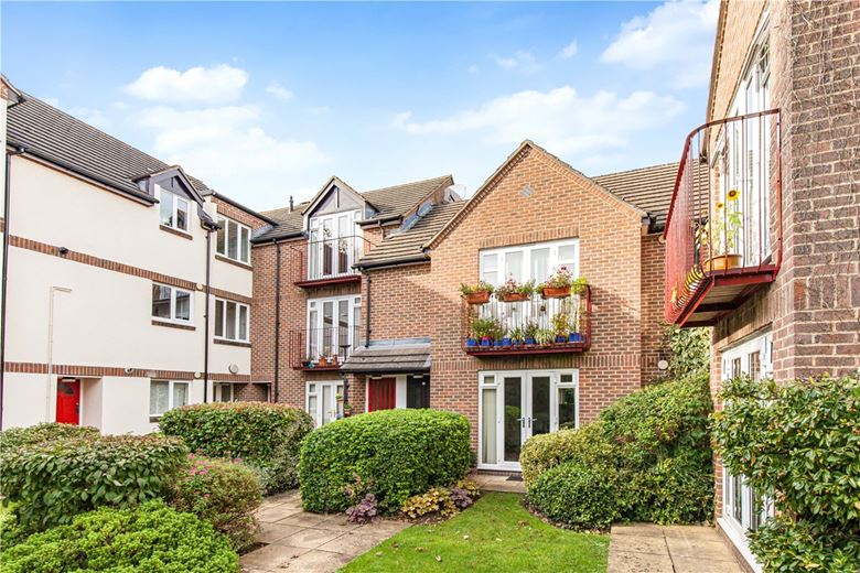 2 bedroom flat, Sunderland Avenue, Oxford OX2 - Available