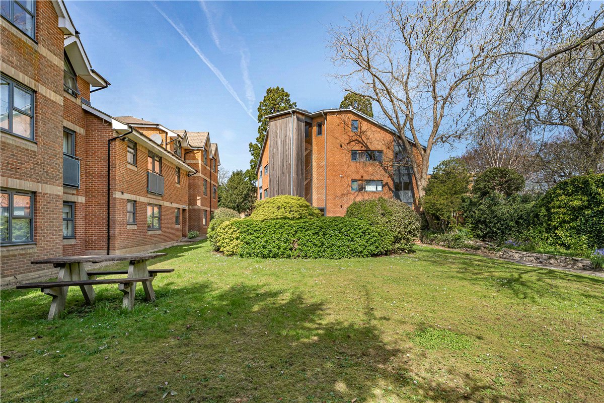 2 bedroom flat, Flat 12, Poets Place, 378 Banbury Road OX2 - Let Agreed