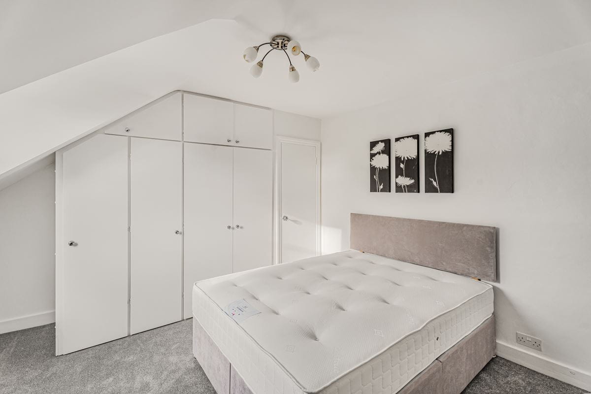 1 bedroom flat, Walton Crescent, Oxford OX1 - Available