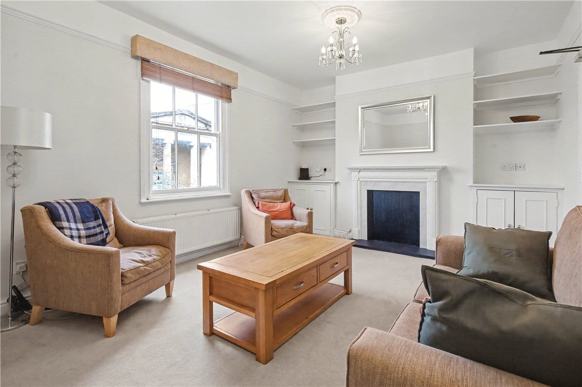 1 bedroom flat, Walton Street, Oxford OX2 - Available