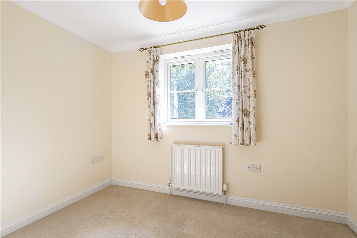 4 bedroom house, Poppy Close, Yarnton OX5 - Let Agreed