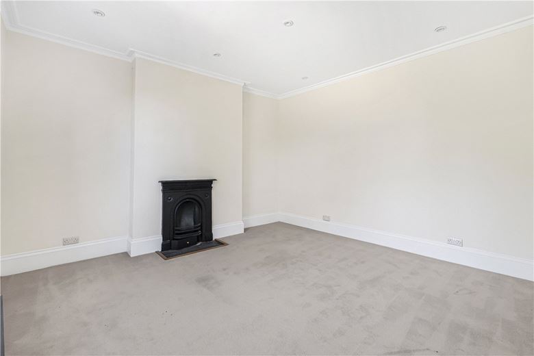 5 bedroom house, Darnford Lane, Lichfield WS14 - Available