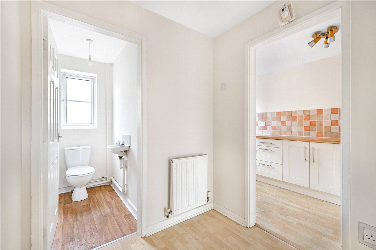 3 bedroom house, Bonsall Street, Long Eaton NG10 - Available