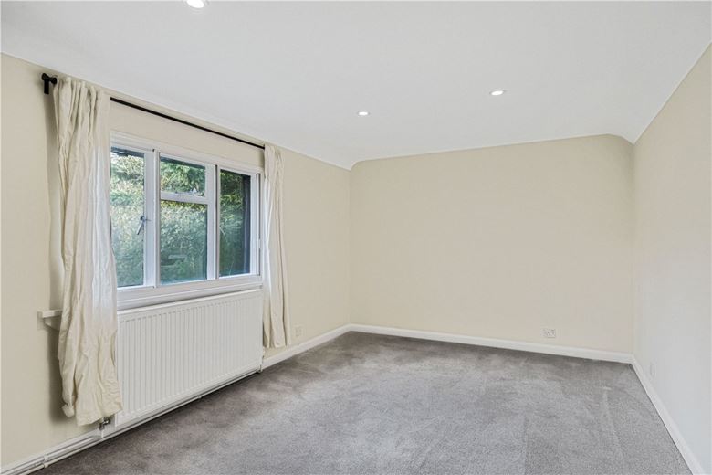 2 bedroom cottage, Great Hampden, Great Missenden HP16 - Available