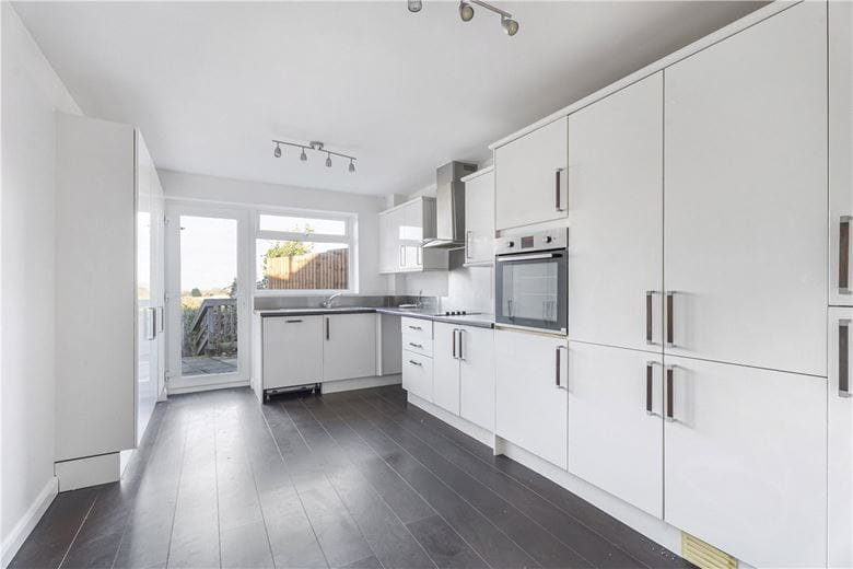 2 bedroom house, Ellesborough Road, Wendover HP22 - Available