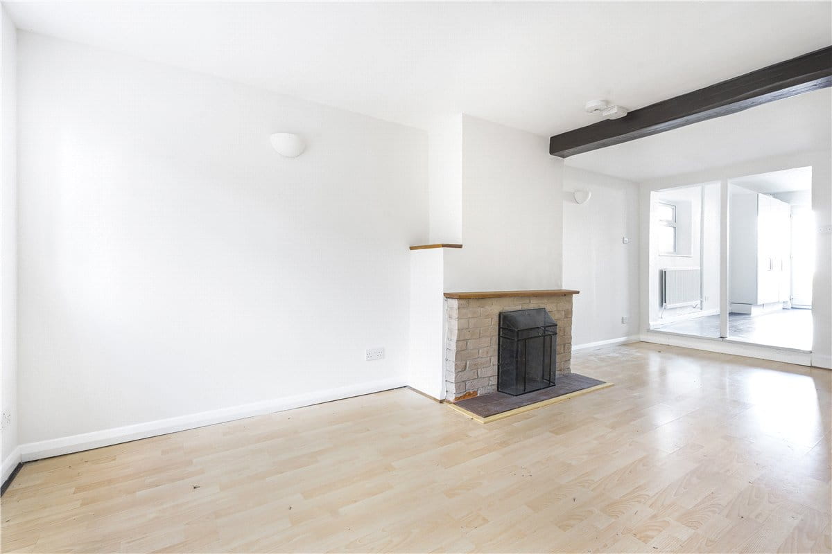 2 bedroom house, Ellesborough Road, Wendover HP22 - Available