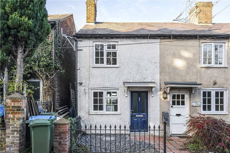 2 bedroom house, Ellesborough Road, Wendover HP22 - Available