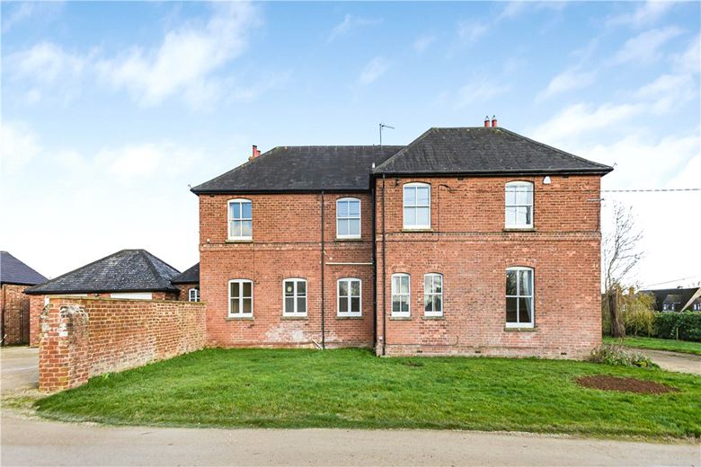 5 bedroom house, Clifton Road, Deddington OX15 - Available