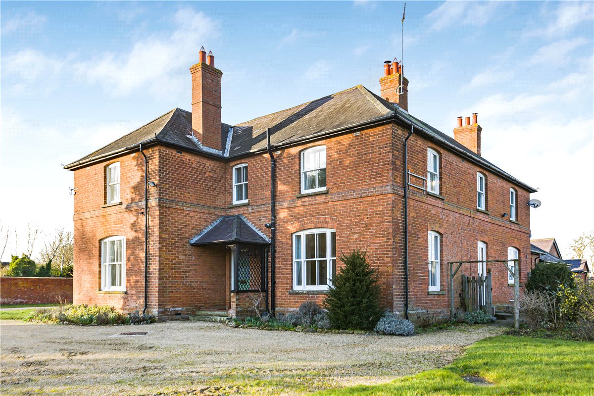 5 bedroom house, Clifton Road, Deddington OX15 - Available