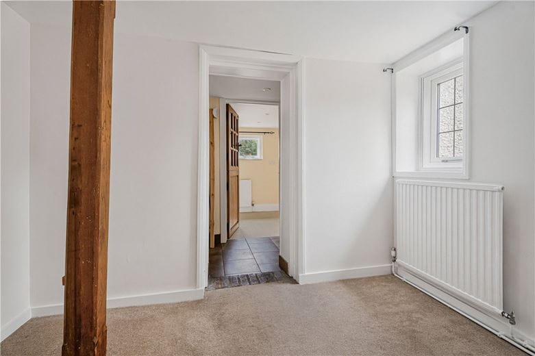 4 bedroom house, Frith Hill, South Heath HP16 - Available