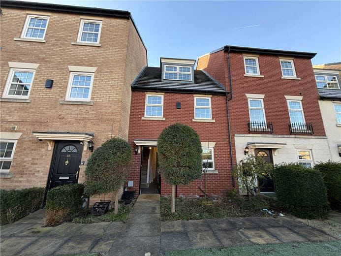 3 bedroom house, Comelybank Drive, Mexborough S64 - Available