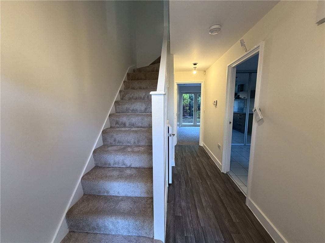 3 bedroom house, Comelybank Drive, Mexborough S64 - Available