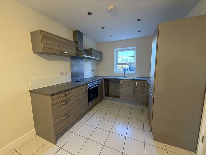 3 bedroom house, Comelybank Drive, Mexborough S64 - Available