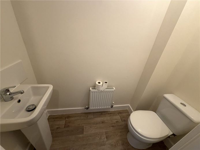 3 bedroom house, Comelybank Drive, Mexborough S64 - Available